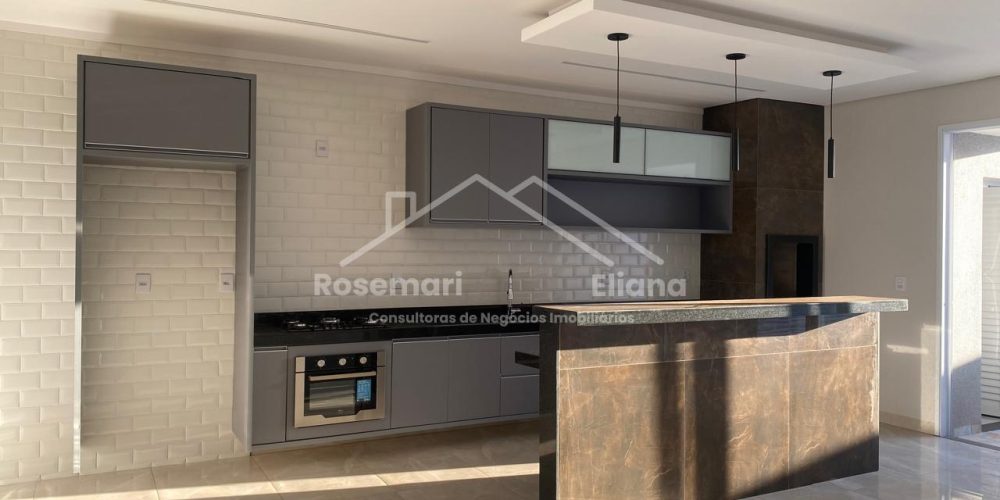 WhatsApp Image 2025-08-20 at 10.39.49 (1)