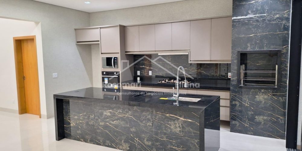 WhatsApp Image 2025-08-20 at 11.04.49 (1)