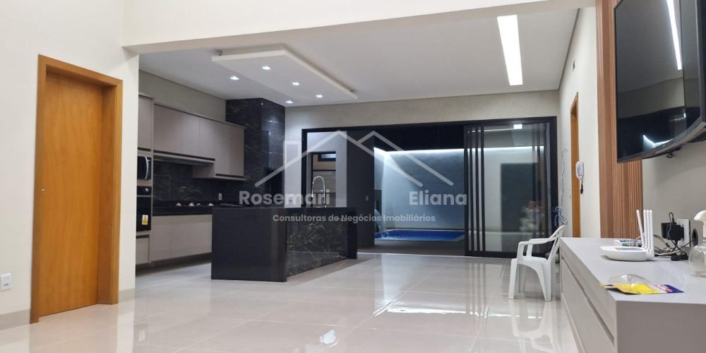 WhatsApp Image 2025-08-20 at 11.04.49