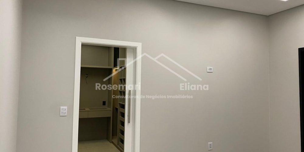 WhatsApp Image 2025-08-20 at 11.20.21 (1)